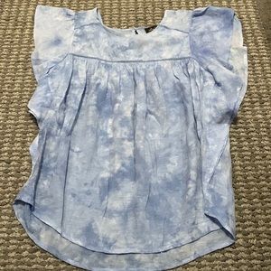 Woman’s Melissa Paige shirt sz Med